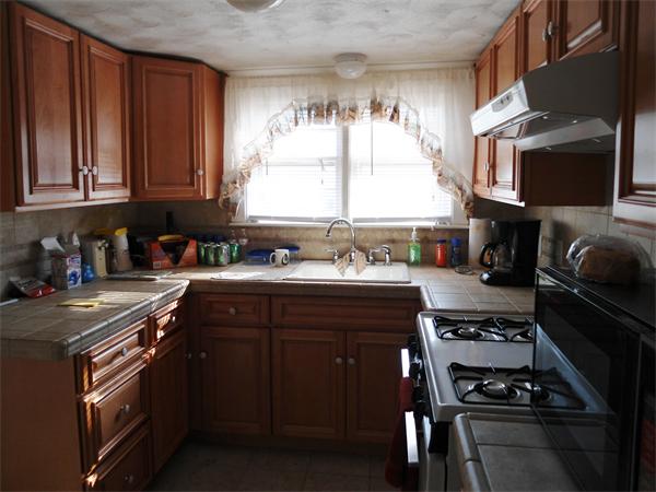 375 Sconticut Neck Road Fairhaven, MA 02719 - Photo 2 of 9 Gallery Image 2