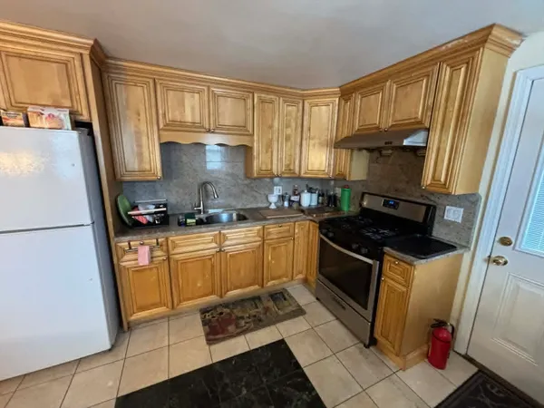 $499,900 | 11 Othello Street, Brockton, MA 02301