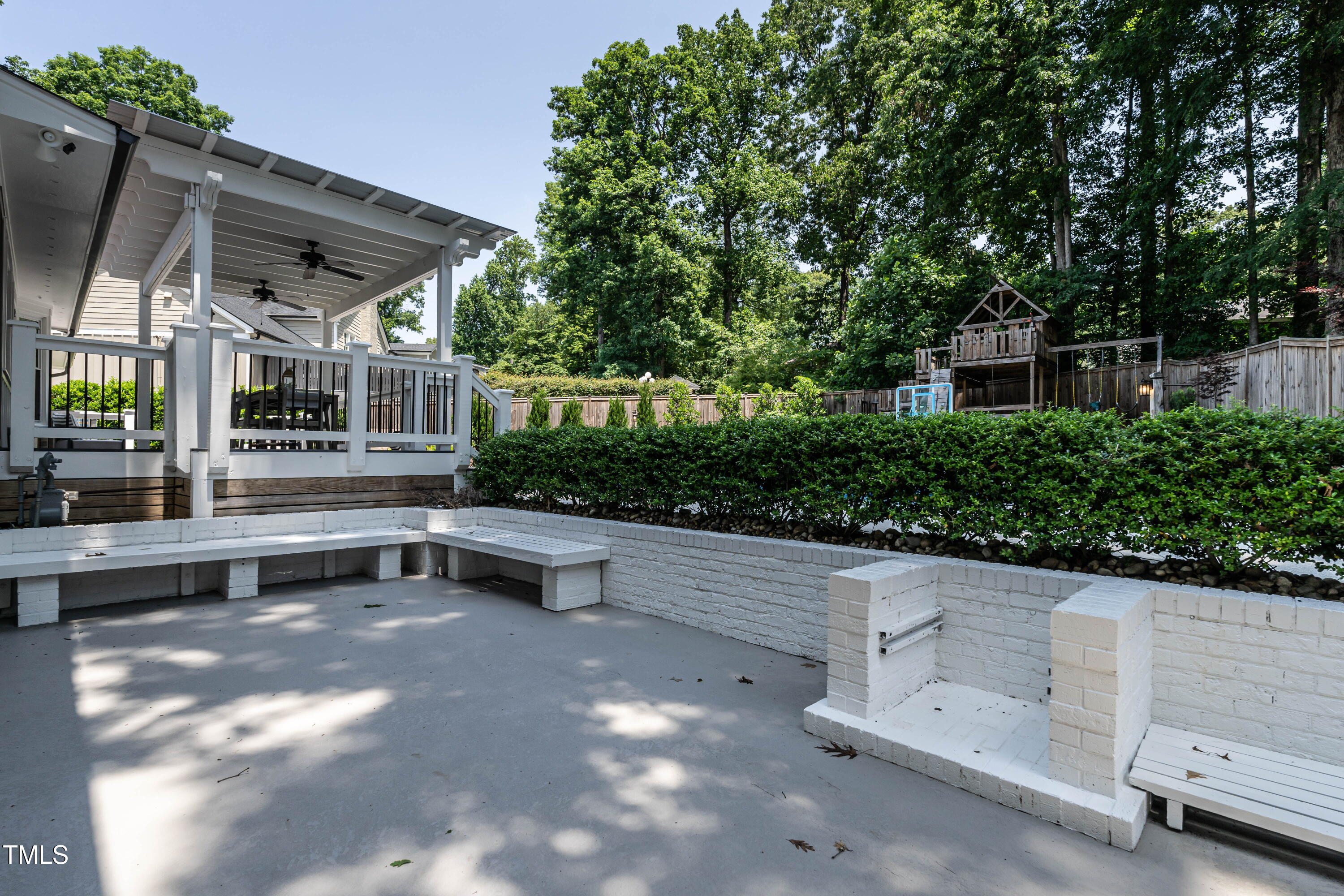 813 Faulkner Place Raleigh, NC 27609 - Photo 38 of 42 Patio