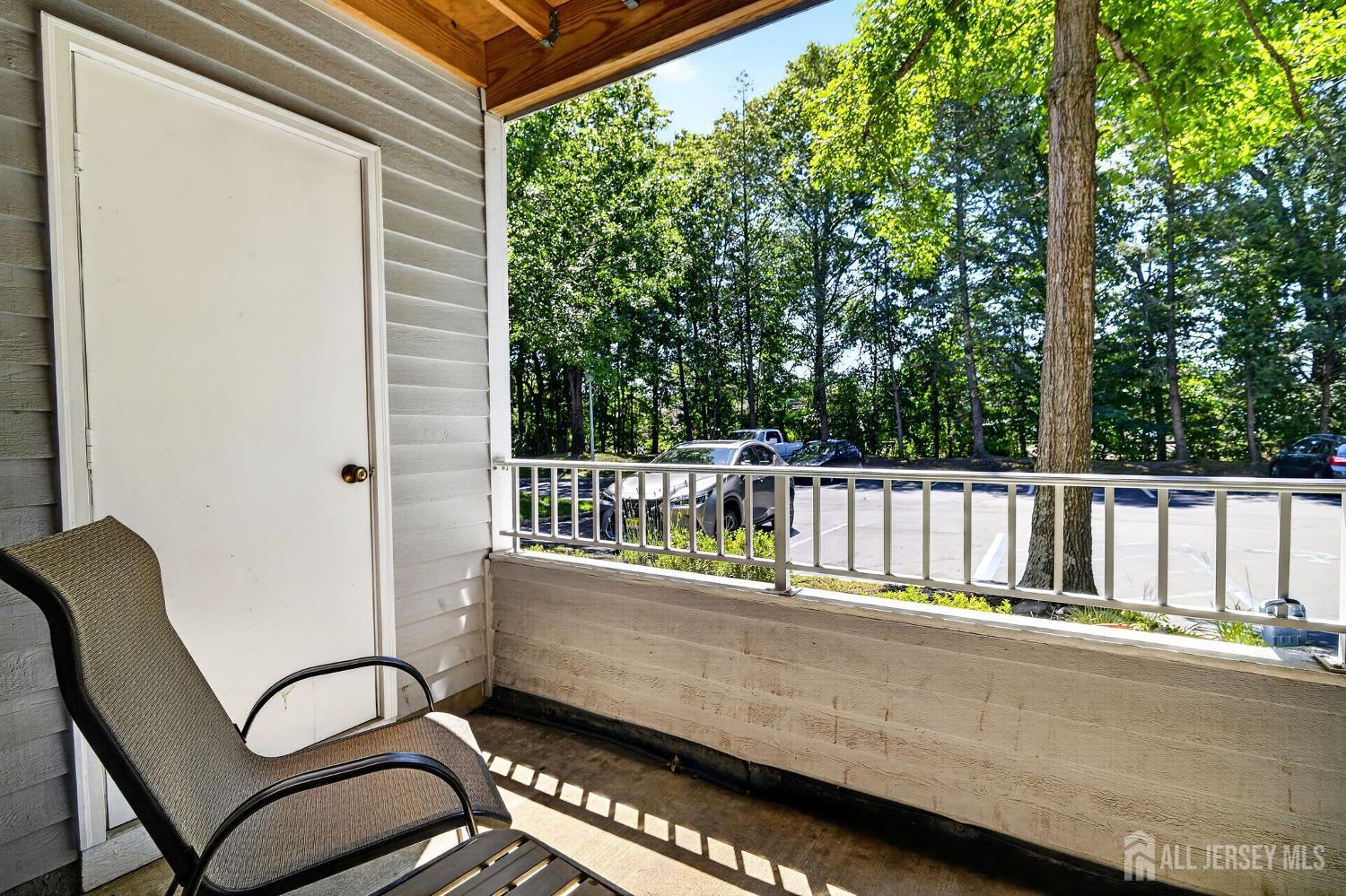 204 Raintree Court Helmetta, NJ 08828 - Photo 12 of 25