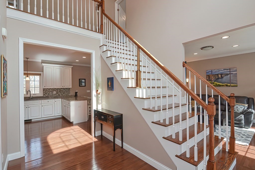 40 Bella Road Sharon, MA 02067 - Photo 13 of 38 Gallery Image 13