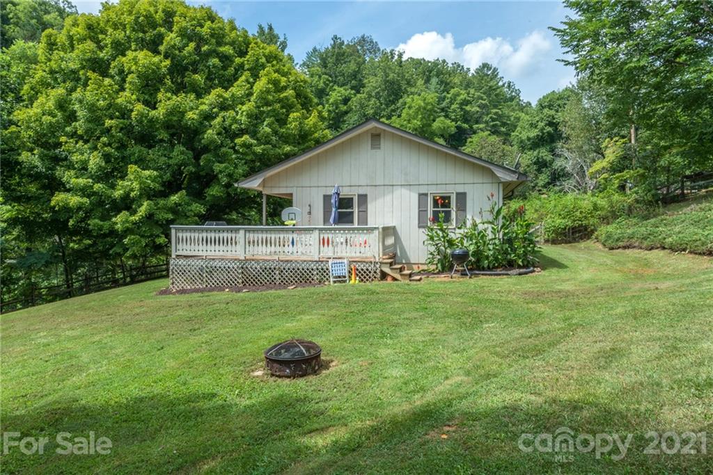 356 Buckner Branch Road Mars Hill, NC 28754 - Photo 5 of 45 Gallery Image 5