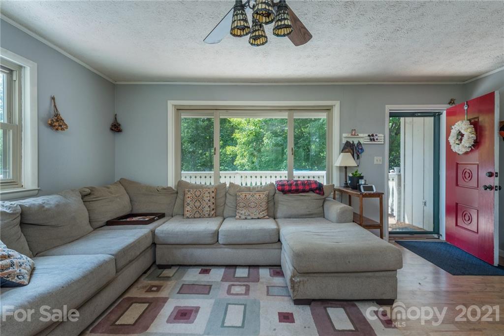 356 Buckner Branch Road Mars Hill, NC 28754 - Photo 10 of 45 Gallery Image 10