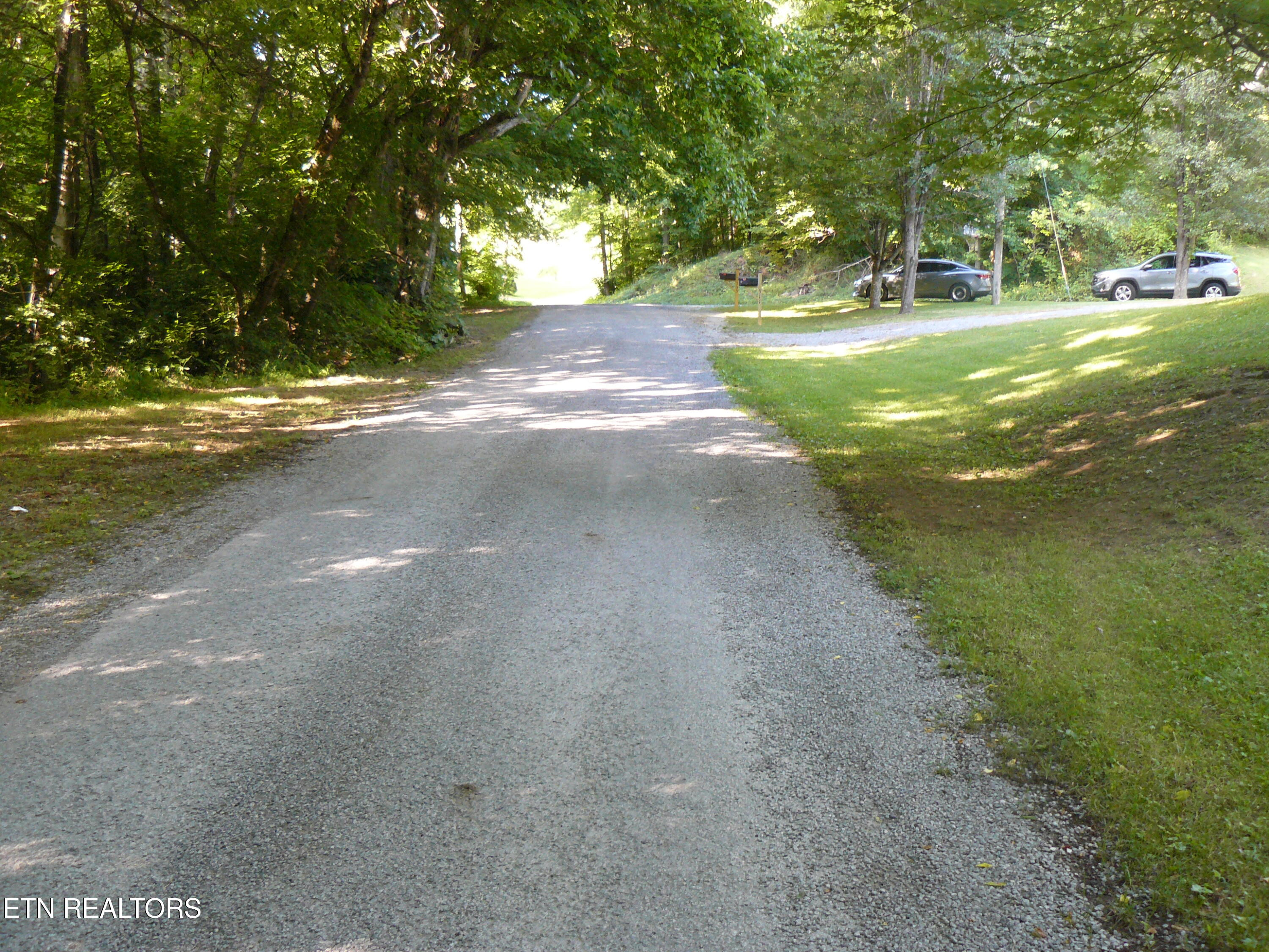 311 Greever Hollow Road Tazewell, TN 37879 - Photo 3 of 34 P1430554