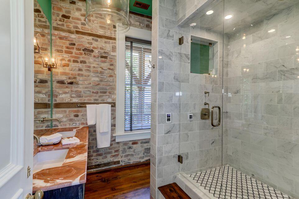 29 Broad Street, Unit B Charleston, SC 29401 - Photo 10 of 17 20190730170309745544000000-o
