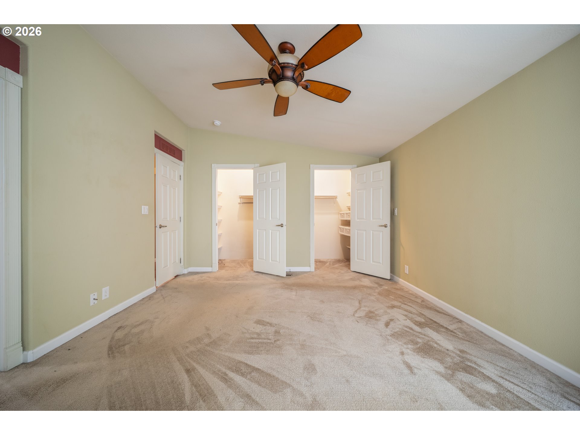 1710 Kristi Loop Lakeside, OR 97449 - Photo 21 of 48 Primary Bedroom