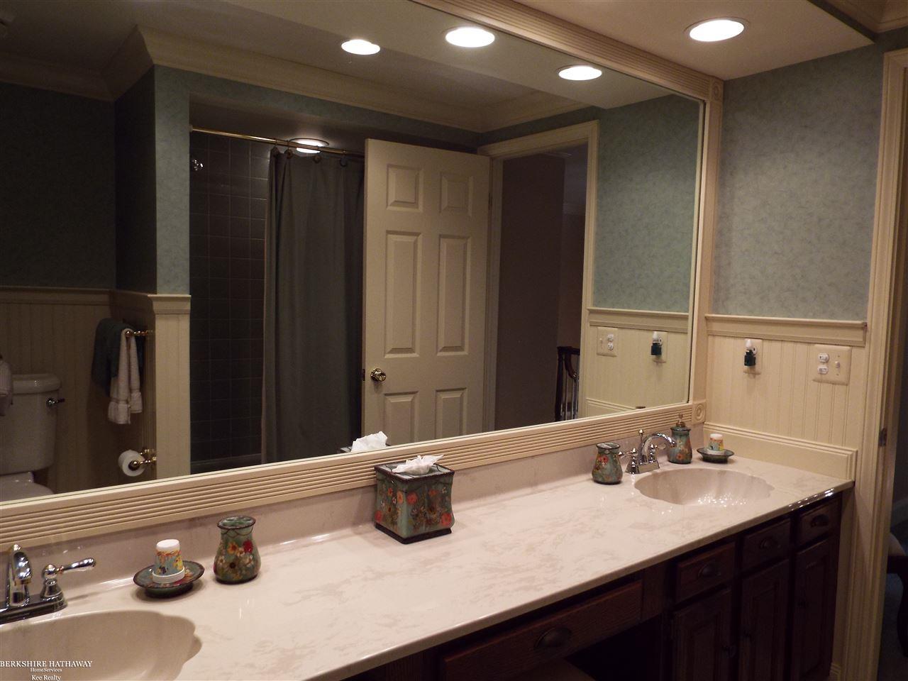 1415 Springwood Lane Rochester Hills, MI 48309 - Photo 46 of 68