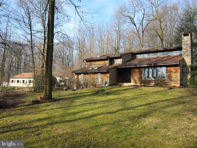 128 Adamstown Road Reinholds, PA 17569 - Photo 1 of 16 Gallery Image 1