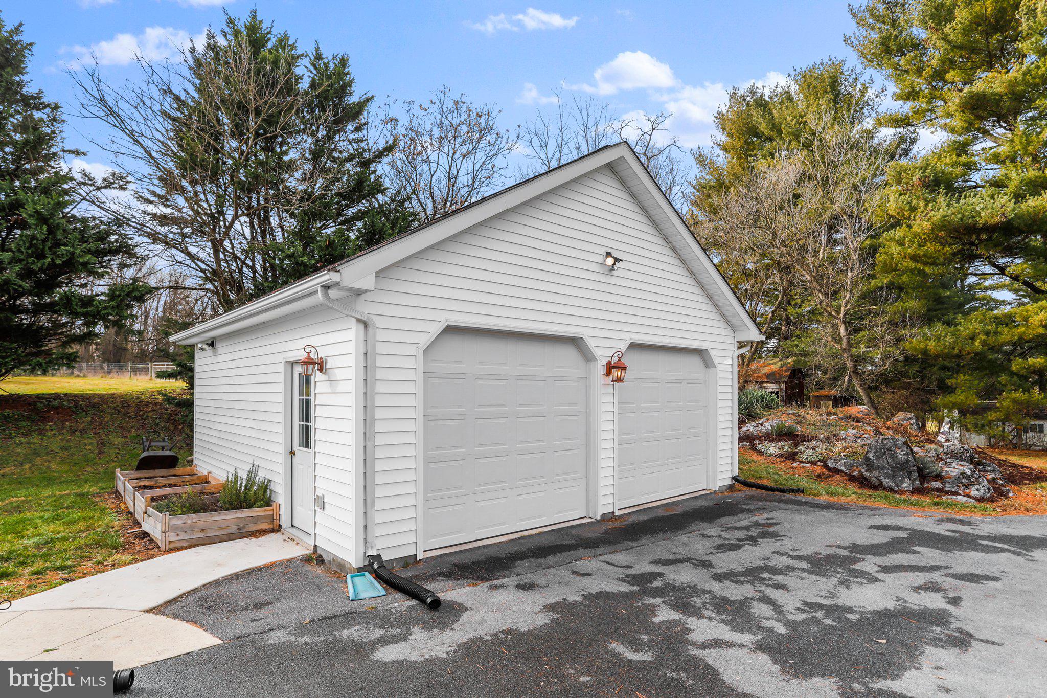 20437 Old Forge Road Hagerstown, MD 21742 - Photo 5 of 58 Gallery Image 5