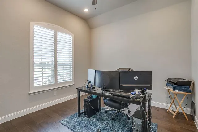 $624,000 | 2733 Stadium View Drive, Fort Worth, TX 76118