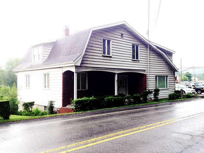 396 Huntingdon Road Yukon, PA 15698 - Photo 1 of 8 Exterior Front.