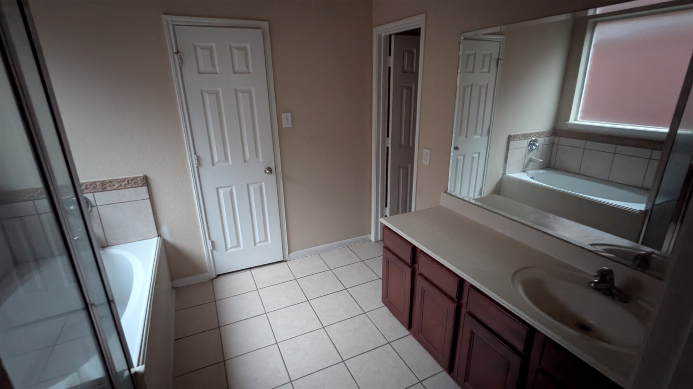21850 Catoosa Drive Spring, TX 77388 - Photo 10 of 15 a view of a hallway with seating area
