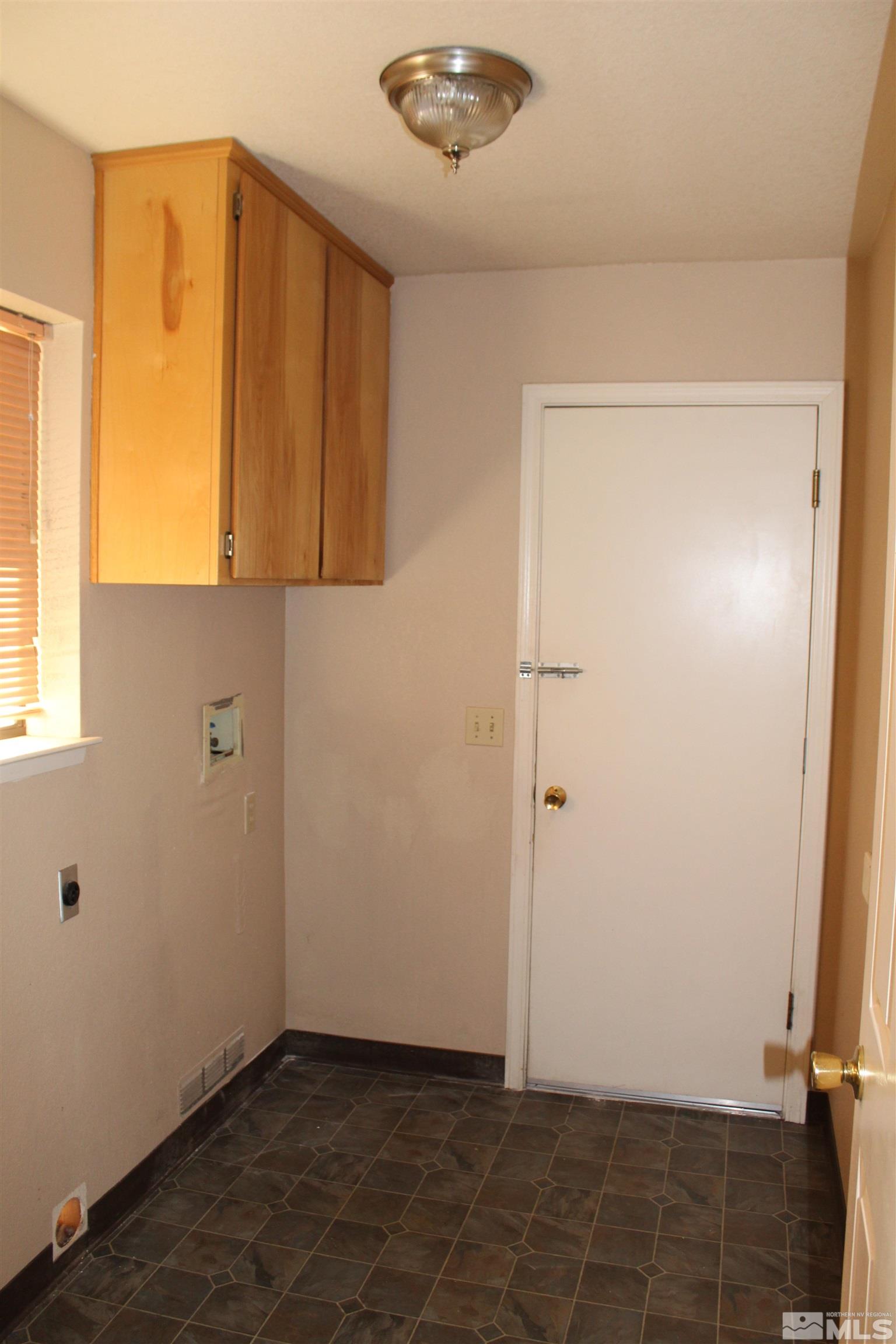 647 Long Valley Road Gardnerville, NV 89460 - Photo 8 of 22 Photo 8