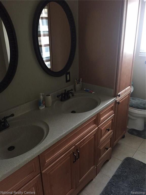 2518 Dorfield Drive Rochester Hills, MI 48307 - Photo 19 of 26