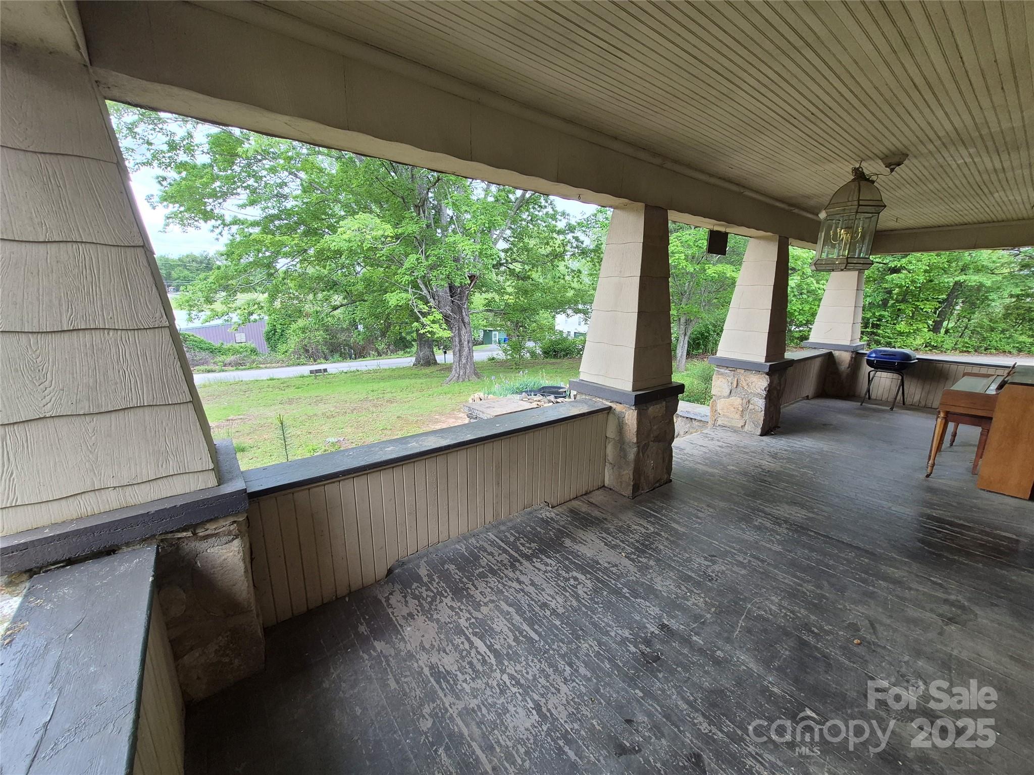 4 Three Dove Road Candler, NC 28715 - Photo 4 of 19