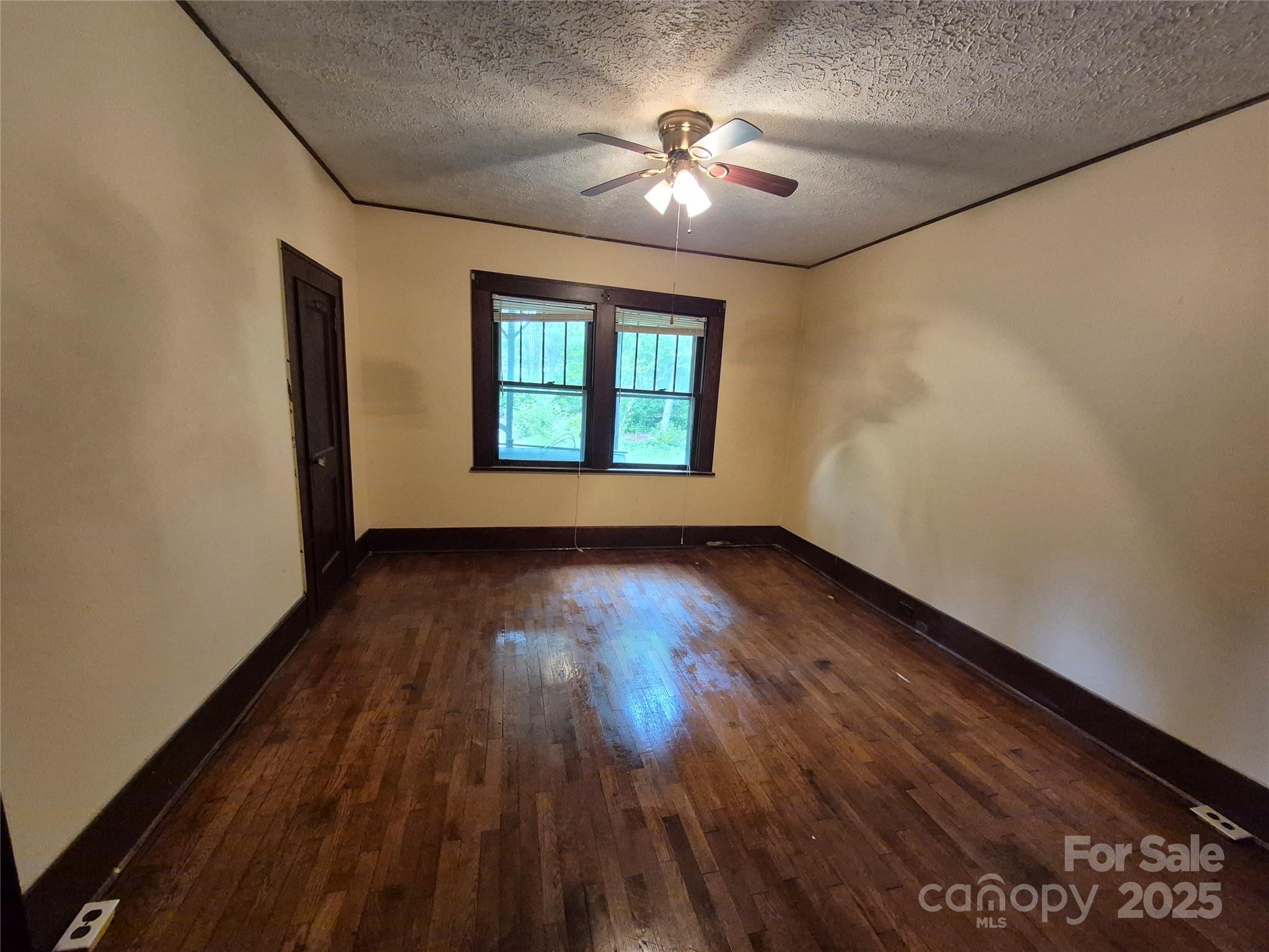 4 Three Dove Road Candler, NC 28715 - Photo 10 of 19