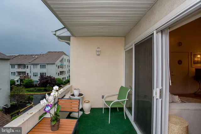 $279,000 | 48 Bonnie Gellman Court, Unit B48, Philadelphia, PA 19114