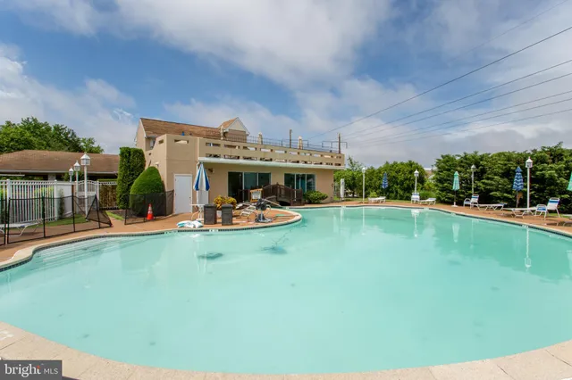 $279,000 | 48 Bonnie Gellman Court, Unit B48, Philadelphia, PA 19114