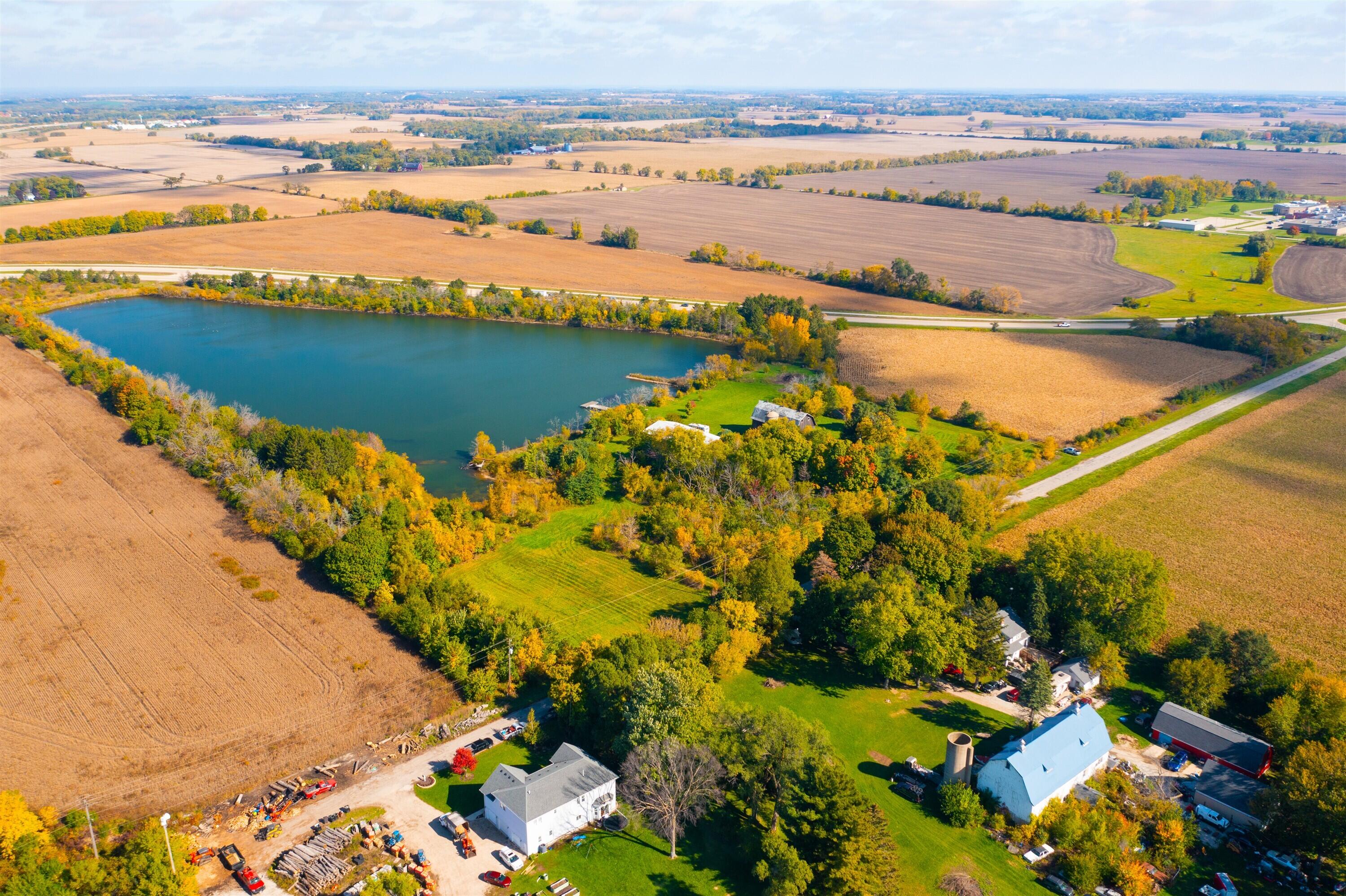 W4264 Sporleder Road Geneva, WI 53121 - Photo 21 of 29 Drone