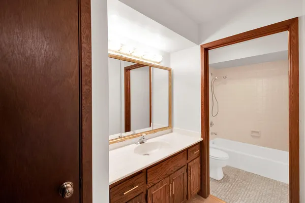 $129,900 | 3239 South 58th Street, Unit 310, Milwaukee, WI 53219