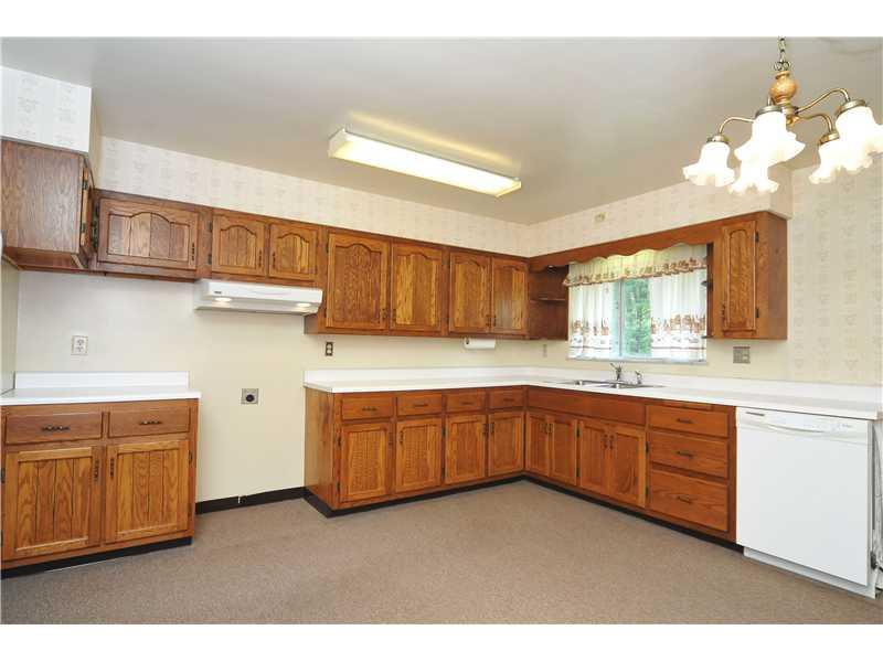 1543 Pine Run Road Rochester, PA 15074 - Photo 6 of 19 Kitchen. Loads of Cabinets