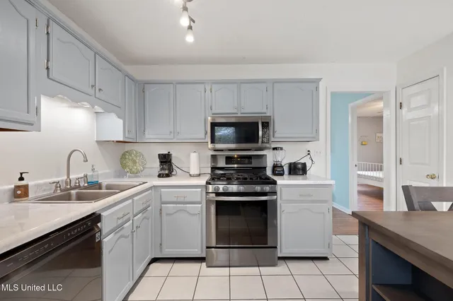 $199,900 | 10309 Curtis Drive, Olive Branch, MS 38654