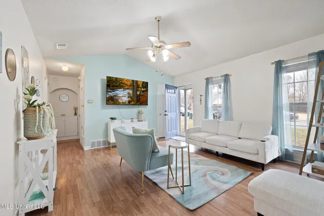 $199,900 | 10309 Curtis Drive, Olive Branch, MS 38654