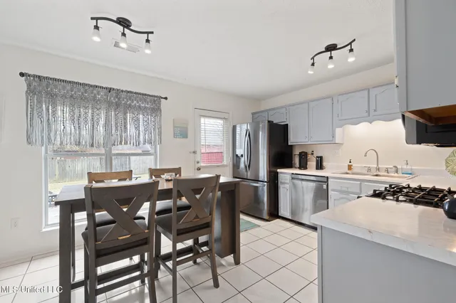 $199,900 | 10309 Curtis Drive, Olive Branch, MS 38654