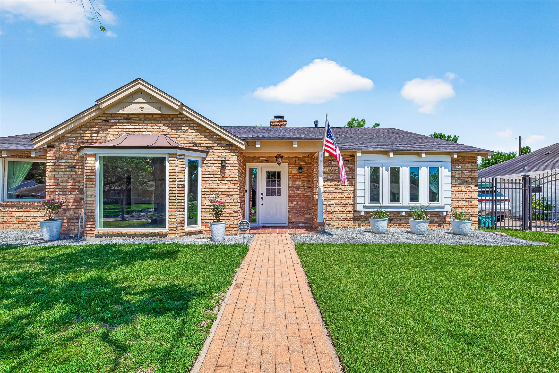 2610 Teague Road Houston, TX 77080 - Photo 9 of 49 Roof 2023