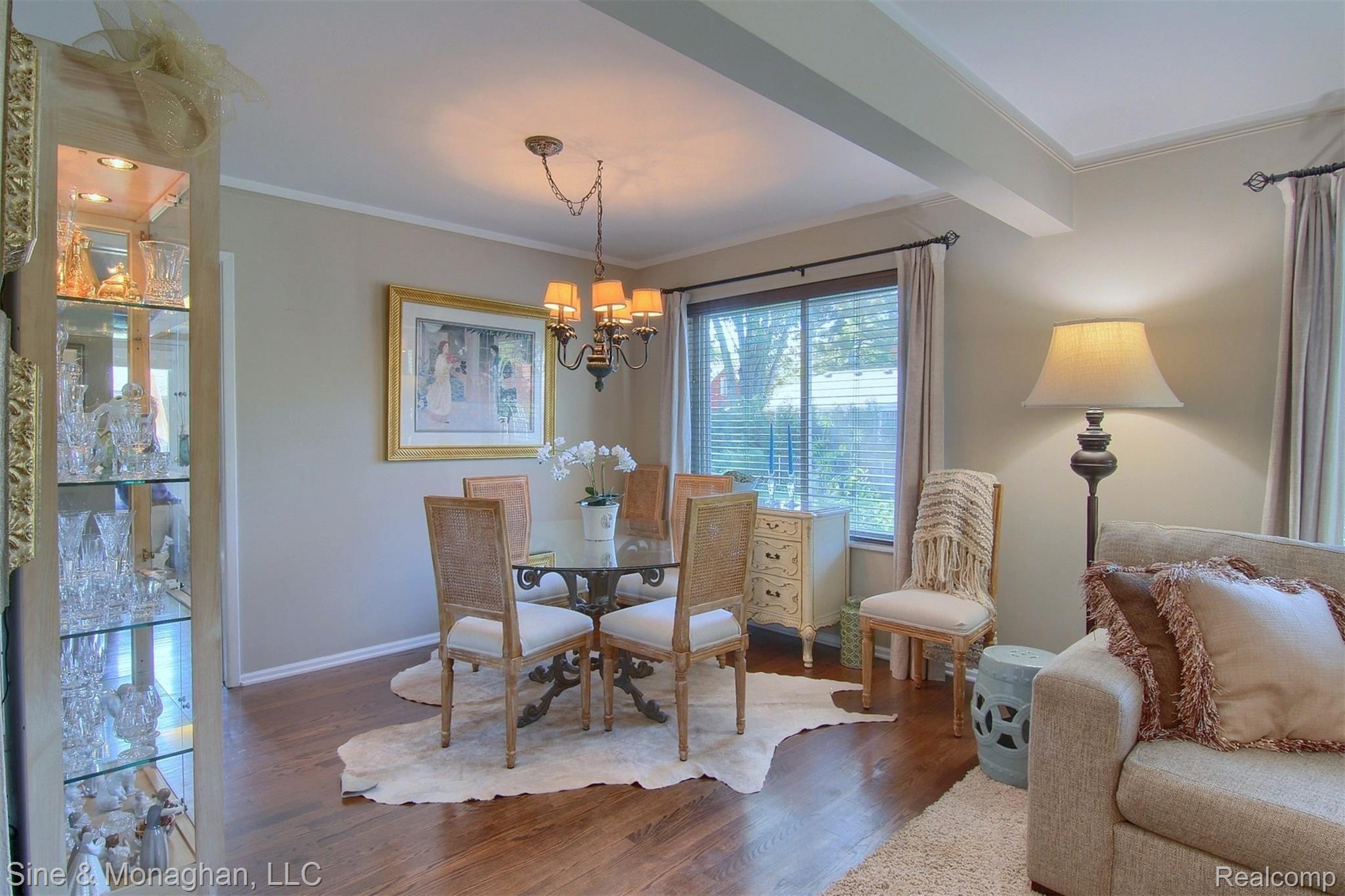 403 Barclay Road Grosse Pointe, MI 48236 - Photo 4 of 29 5-Dining Room.jpg
