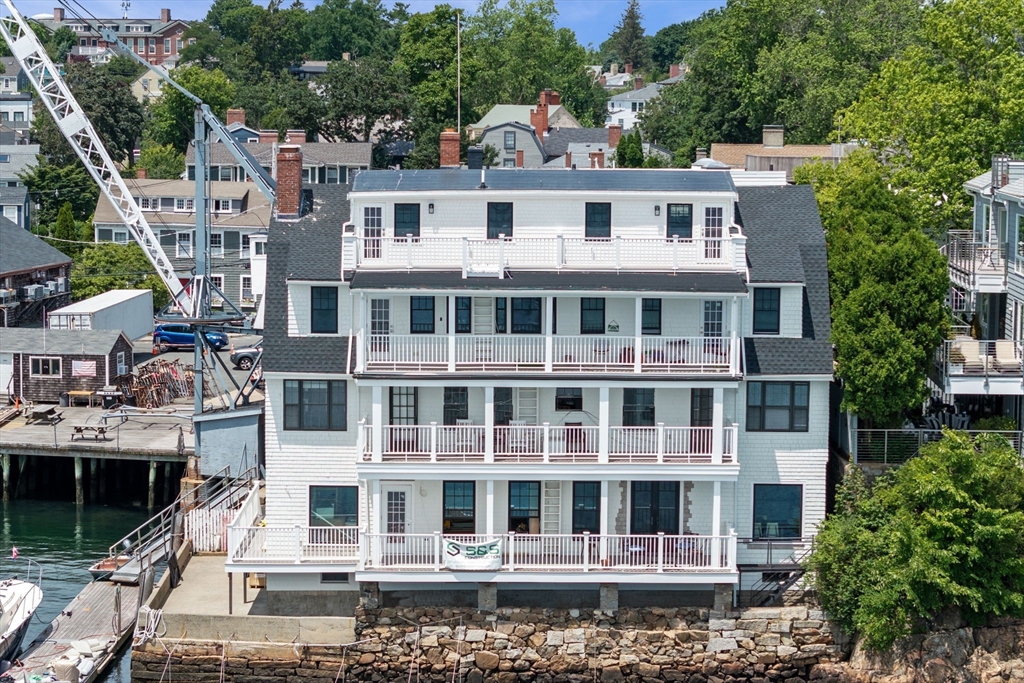 95 Front Street, Unit 6 Marblehead, MA 01945 - Photo 3 of 20 Gallery Image 3