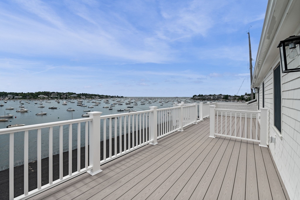 95 Front Street, Unit 6 Marblehead, MA 01945 - Photo 10 of 20 Gallery Image 10