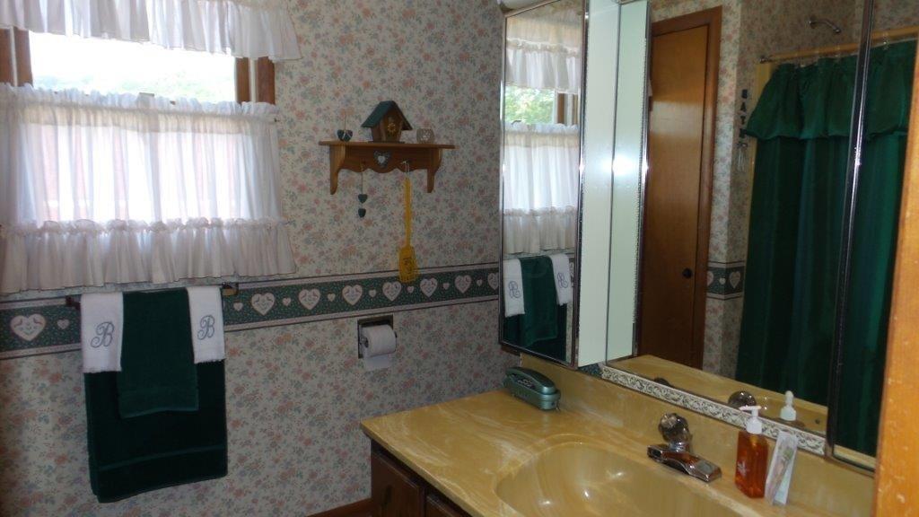 2410 Sugar Grove Road Southeast Lancaster, OH 43130 - Photo 8 of 15 Gallery Image 8