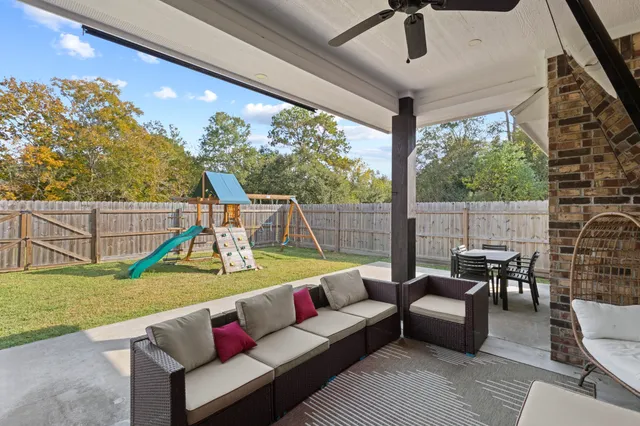 $305,000 | 2175 Willowglen Drive, Beaumont, TX 77707