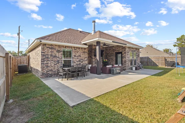 $305,000 | 2175 Willowglen Drive, Beaumont, TX 77707