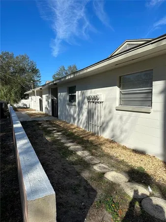 $1,390 | 500 75th Avenue North, Unit 2 4, St. Petersburg, FL 33702