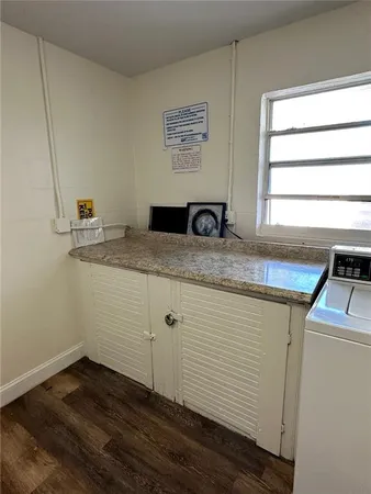 $1,390 | 500 75th Avenue North, Unit 2 4, St. Petersburg, FL 33702