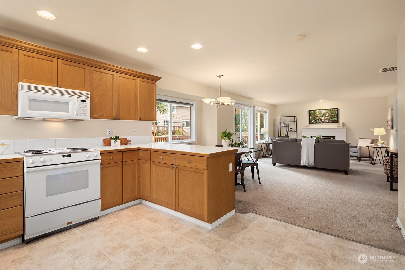 4706 Northeast 23rd Street Renton, WA 98059 - Photo 11 of 31 Gallery Image 11