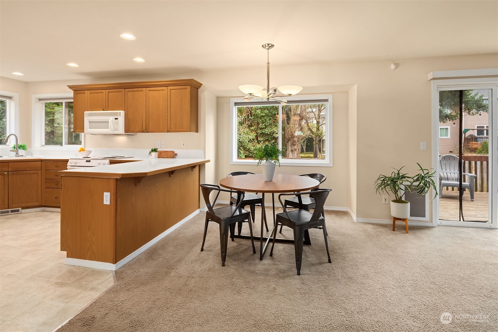 4706 Northeast 23rd Street Renton, WA 98059 - Photo 12 of 31 Gallery Image 12