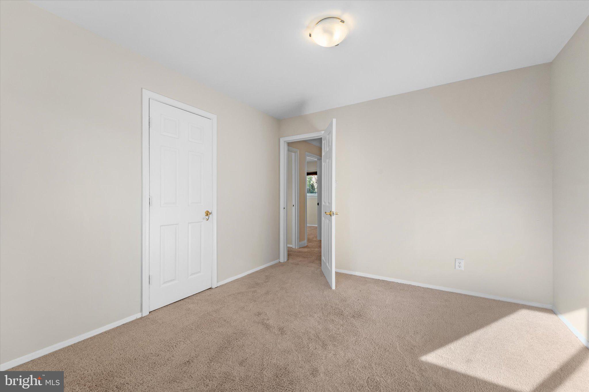 7415 Gary Street Springfield, VA 22150 - Photo 18 of 35 Gallery Image 18
