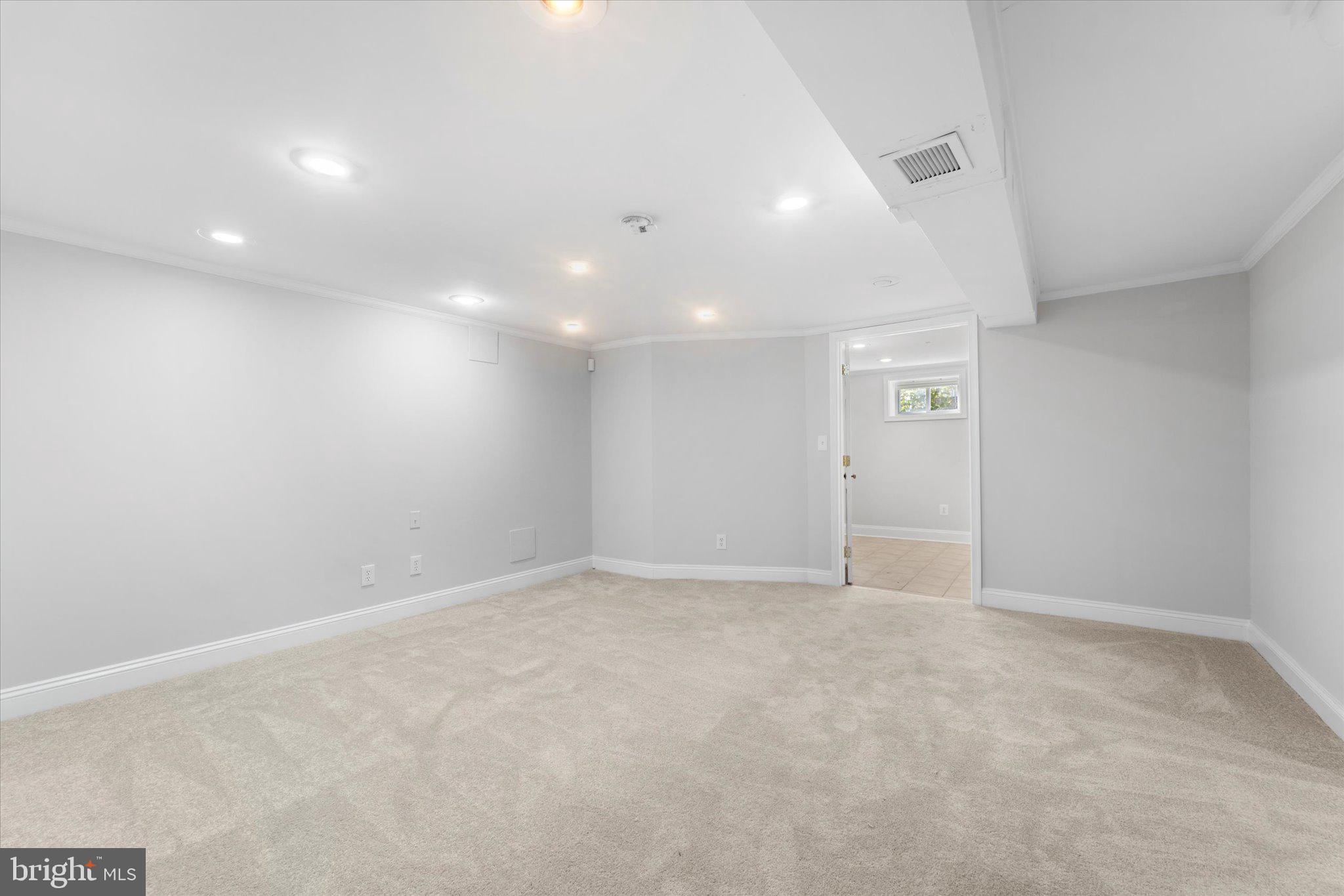 7415 Gary Street Springfield, VA 22150 - Photo 23 of 35 Gallery Image 23
