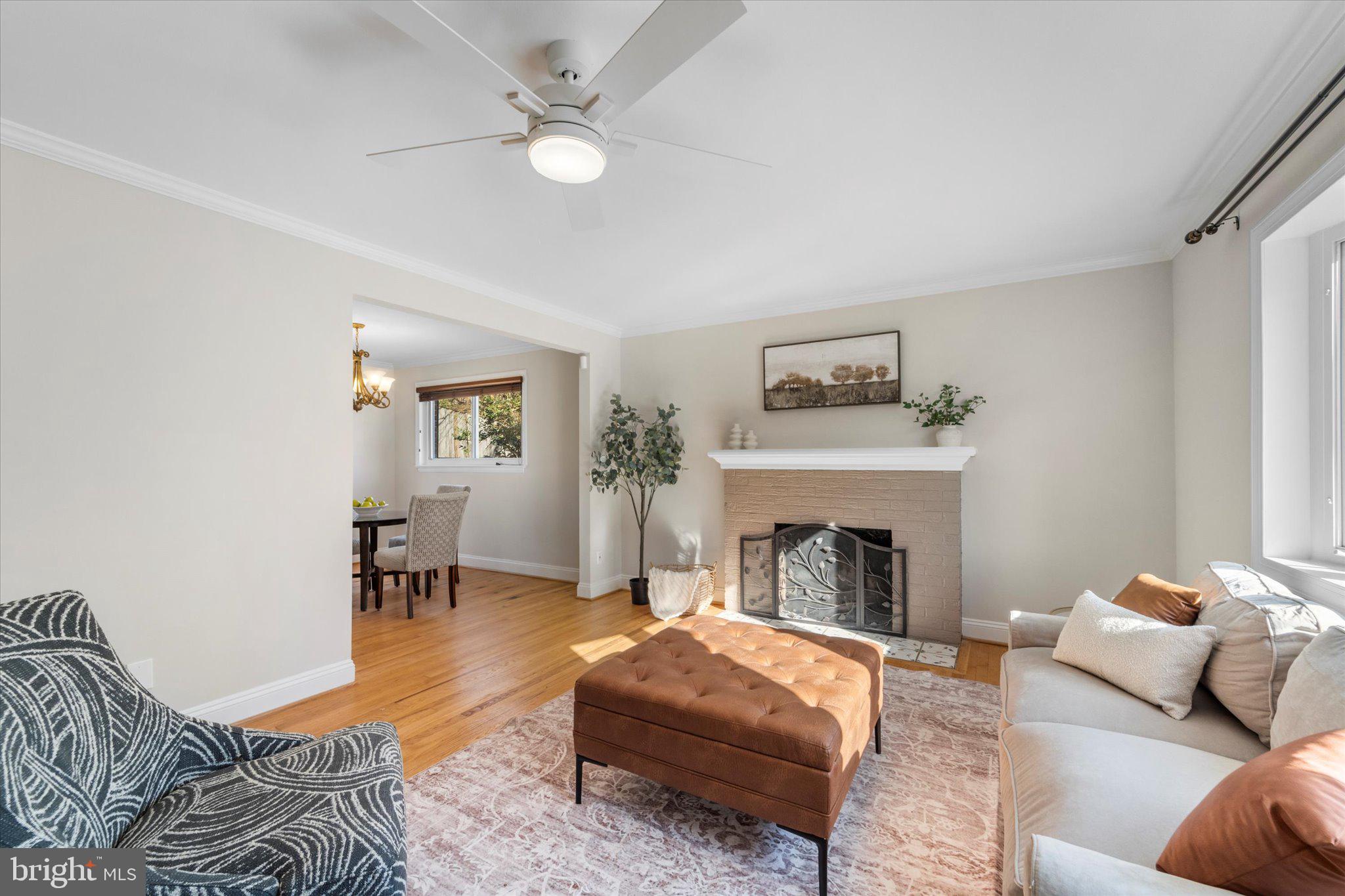 7415 Gary Street Springfield, VA 22150 - Photo 6 of 35 Gallery Image 6