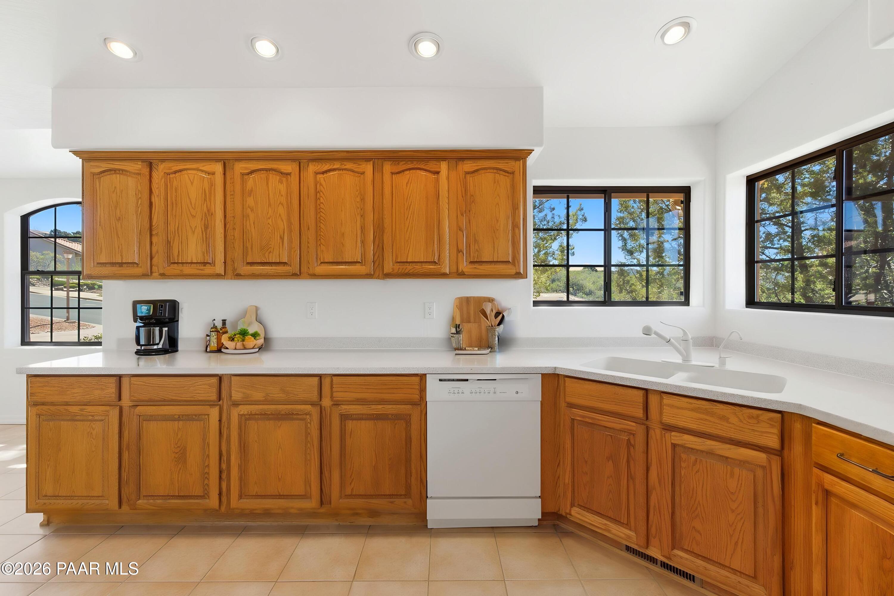 623 Wilderness Point Prescott, AZ 86303 - Photo 22 of 63 15-Kitchen-1 - Kitchen - Standard - 8