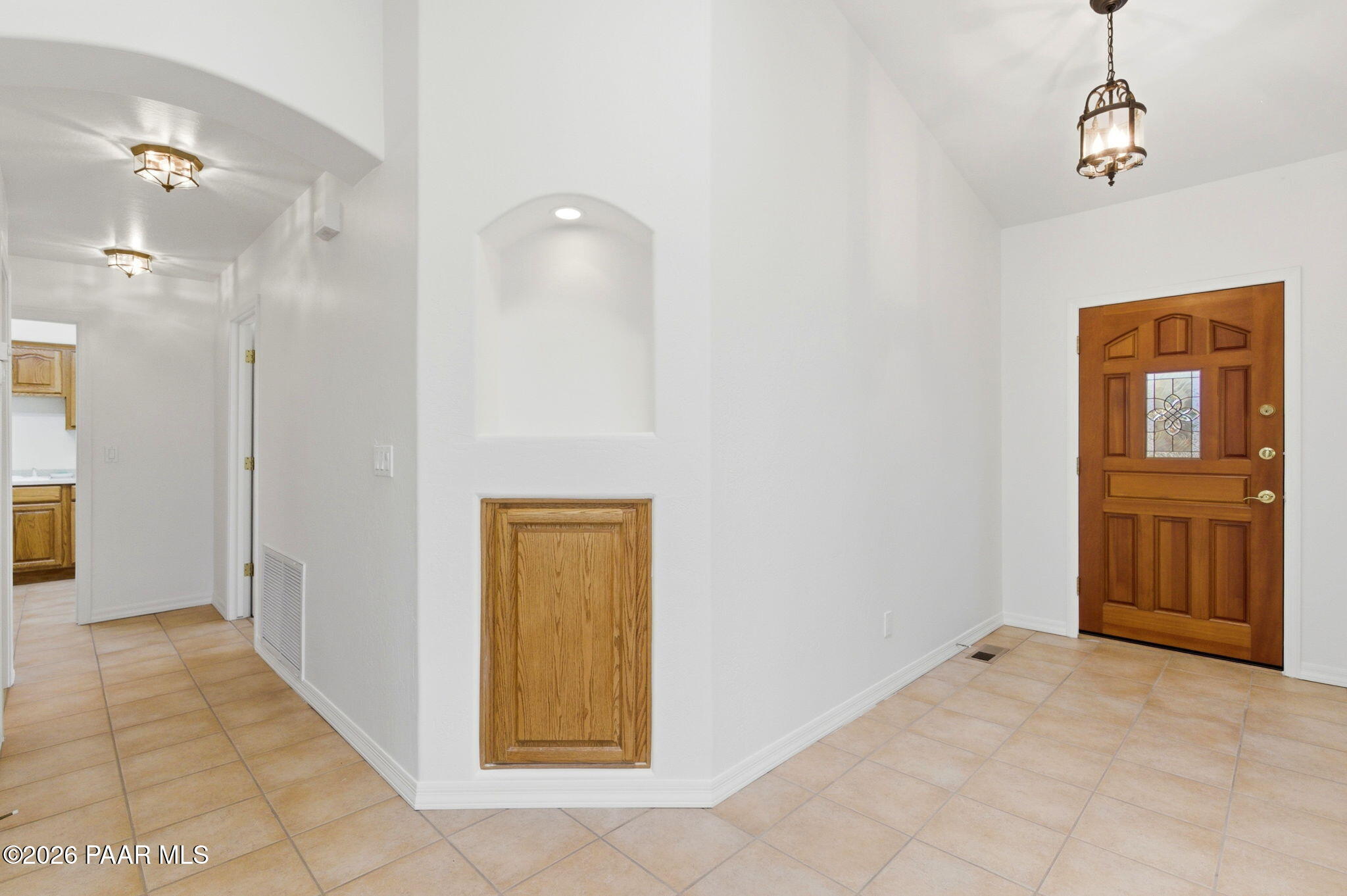623 Wilderness Point Prescott, AZ 86303 - Photo 6 of 58 7-Foyer