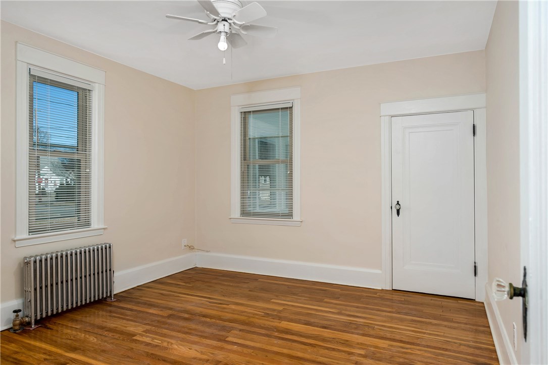 111 Edgemere Road Pawtucket, RI 02861 - Photo 13 of 22 Gallery Image 13