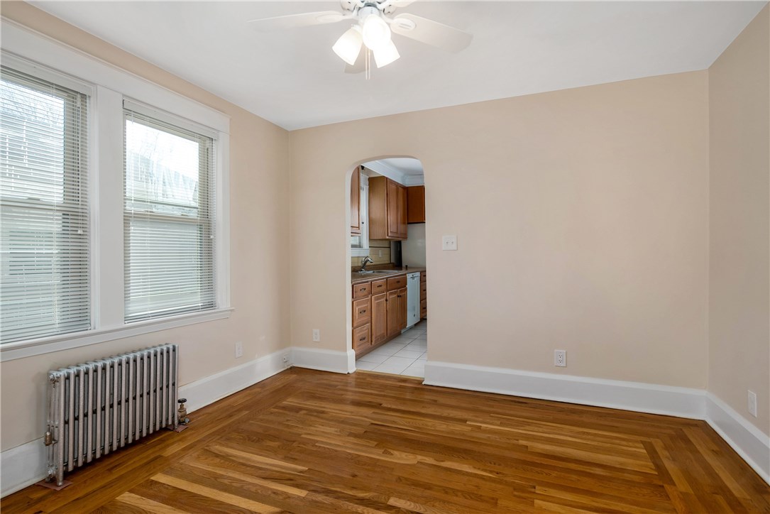 111 Edgemere Road Pawtucket, RI 02861 - Photo 14 of 22 Gallery Image 14
