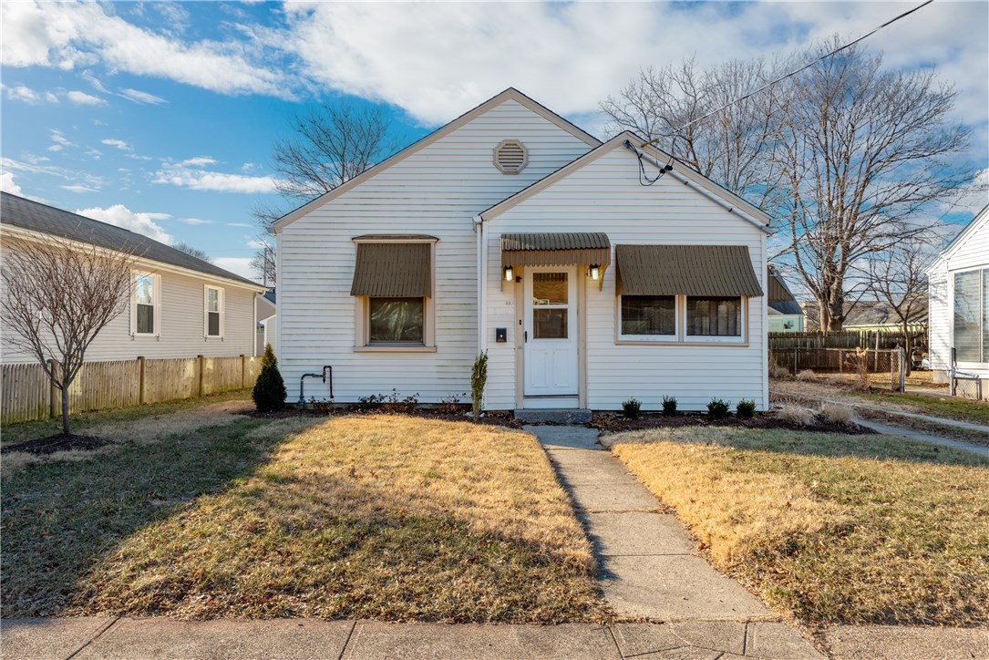 111 Edgemere Road Pawtucket, RI 02861 - Photo 4 of 22 Gallery Image 4