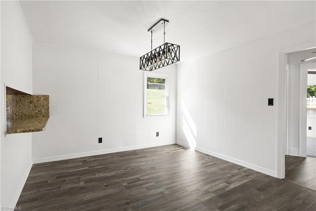 1605 Larkin Street High Point, NC 27262 - Photo 7 of 24 Gallery Image 7