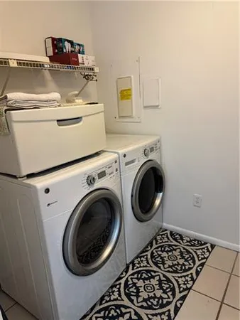 $1,350 | 725 Heavens Drive, Unit 3, Mandeville, LA 70471