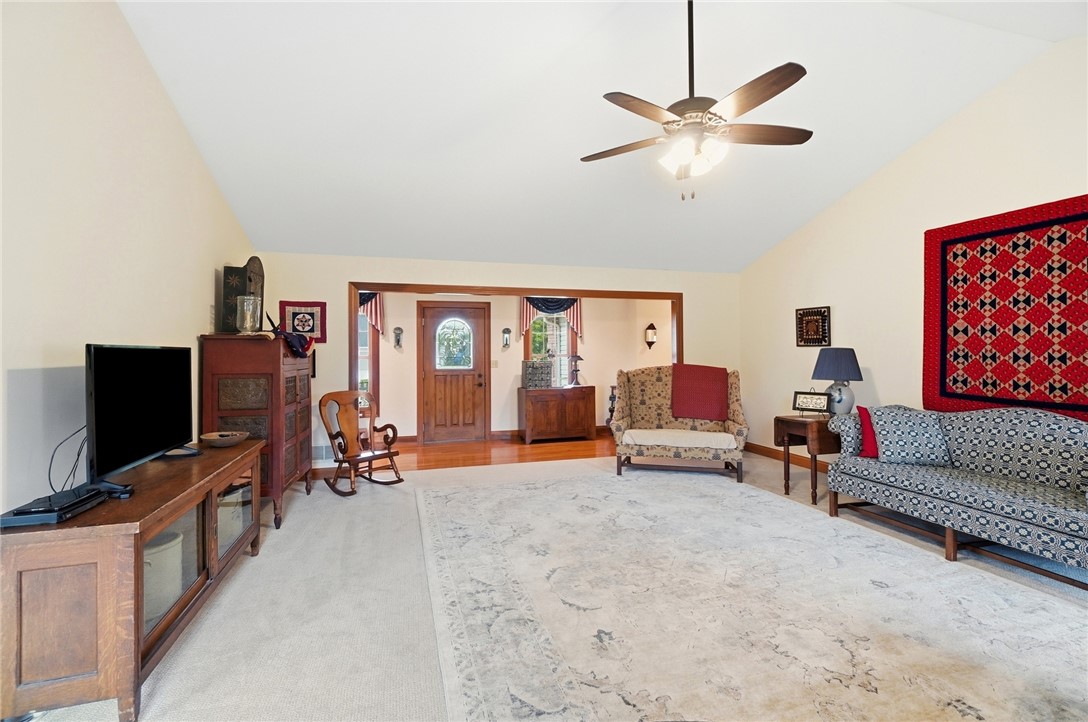 656 Gardenview Circle Lima, OH 45801 - Photo 6 of 43
